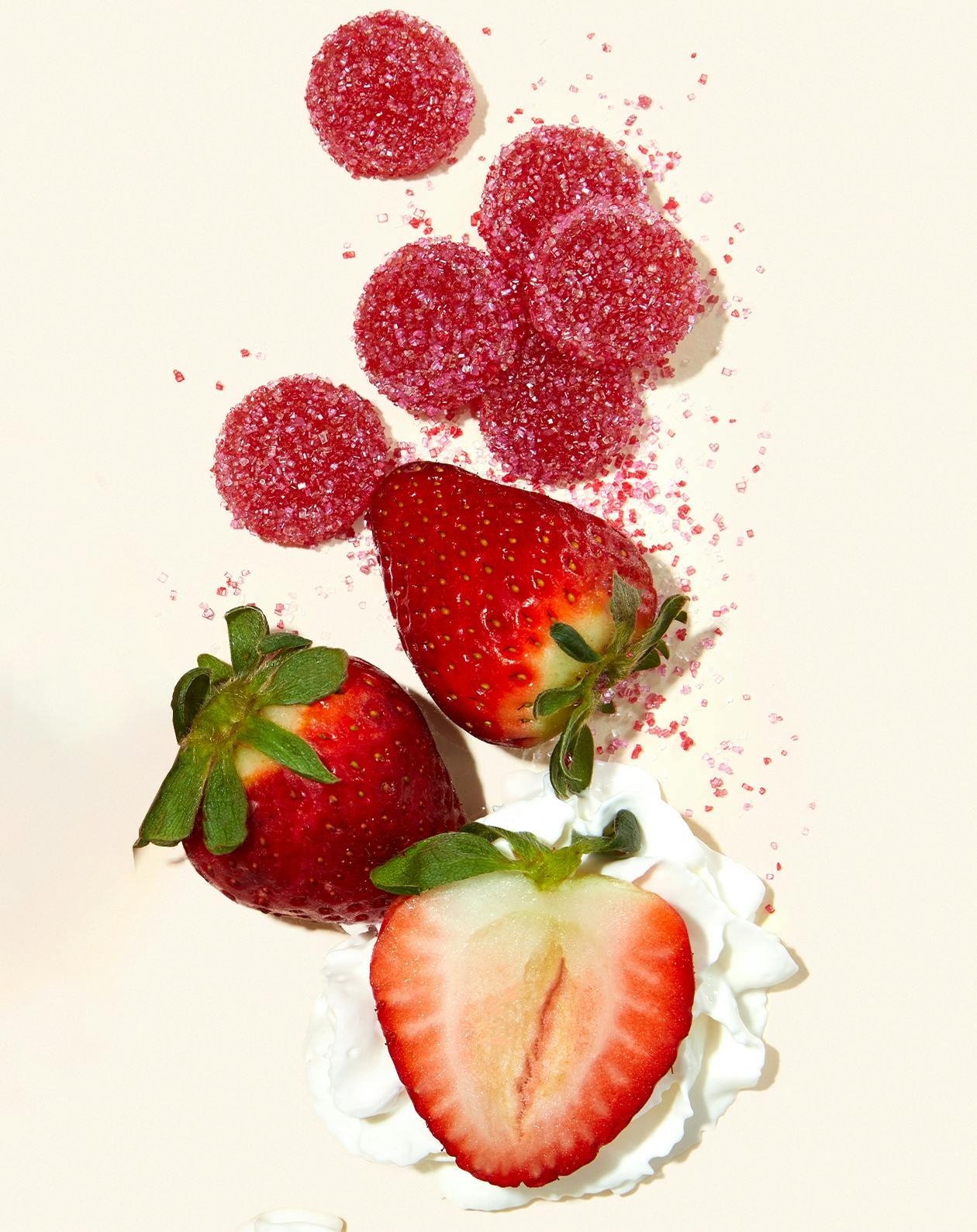 PB Kitchen Gummies Strawberries Cream CC 04 PDP